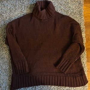 size small maroon aerie sweater